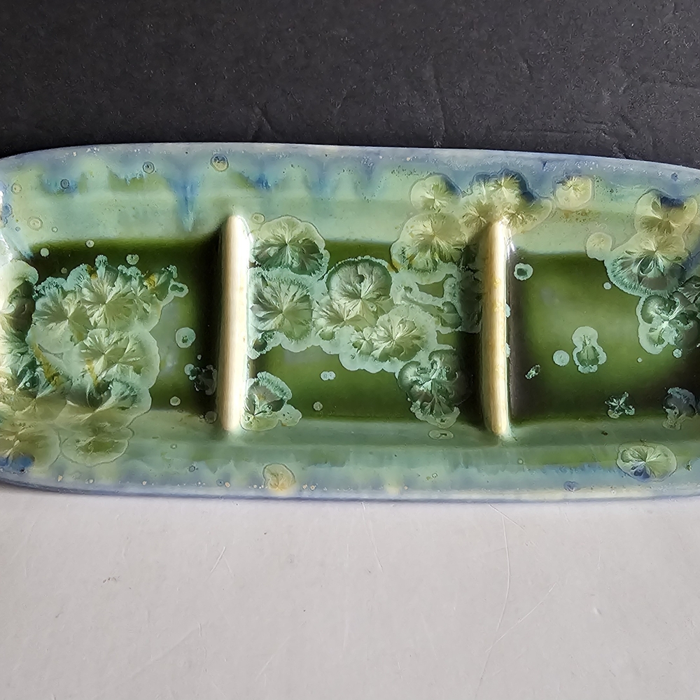 Edgecomb Potters Maine Green Crystanele Glaze Divided Pottery Dish/tray
